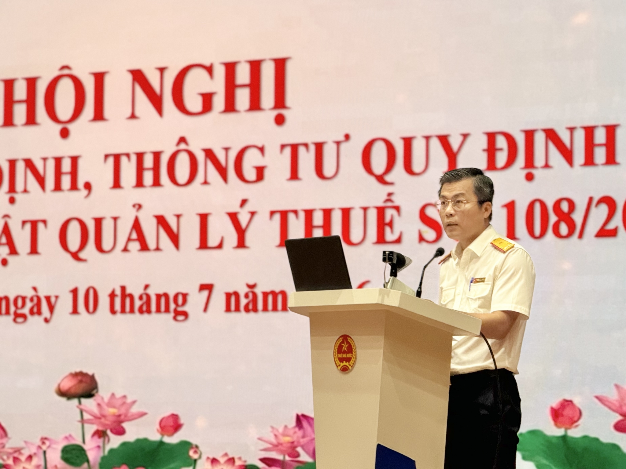 Hội nghị