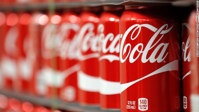 Coca-Cola - Thương hiệu nước ngọt bán chạy hàng đầu thế giới.